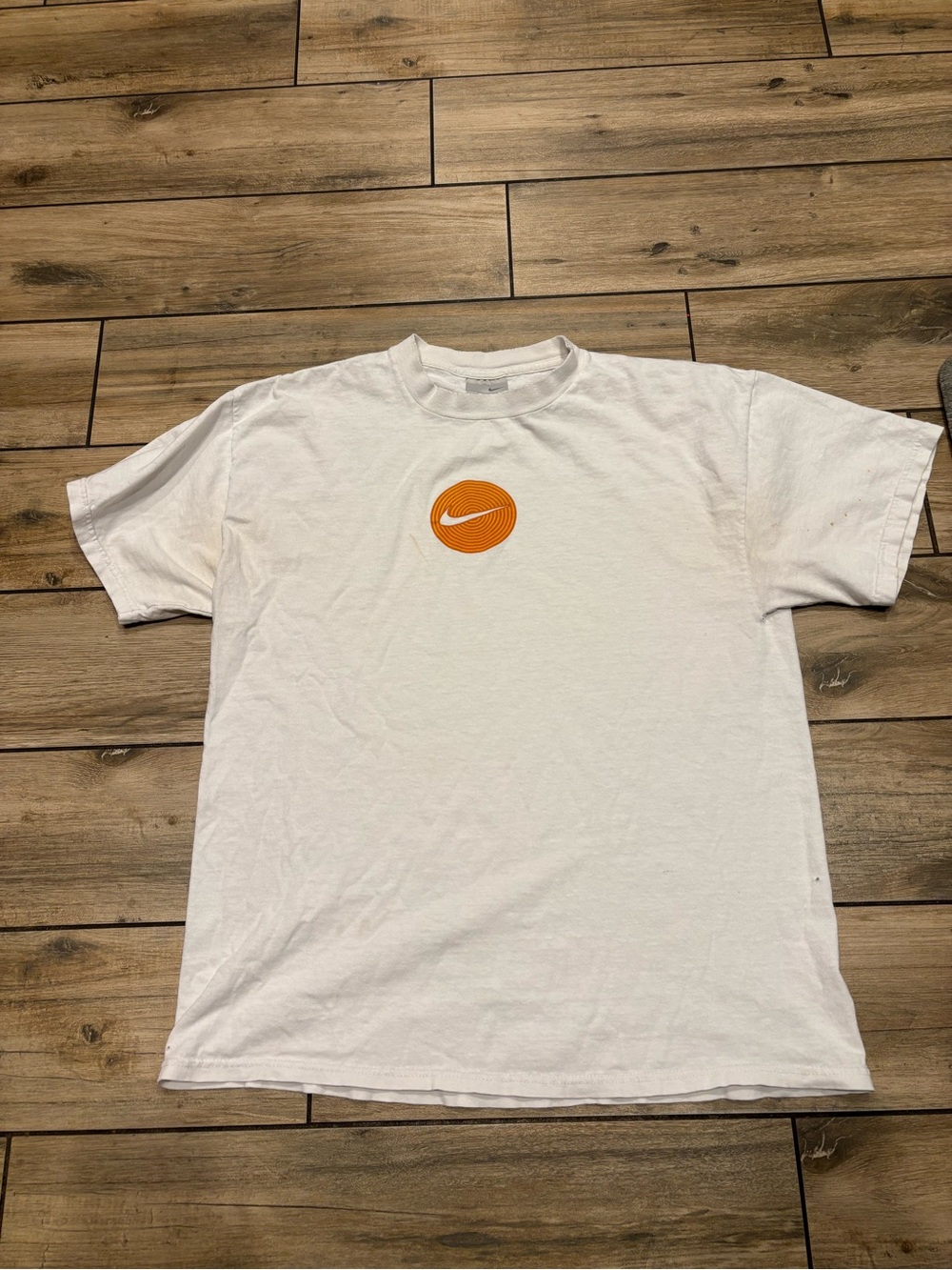 Vintage 90s Nike Center Swirl Swooth Logo White T-Shirt Size Large Y2K